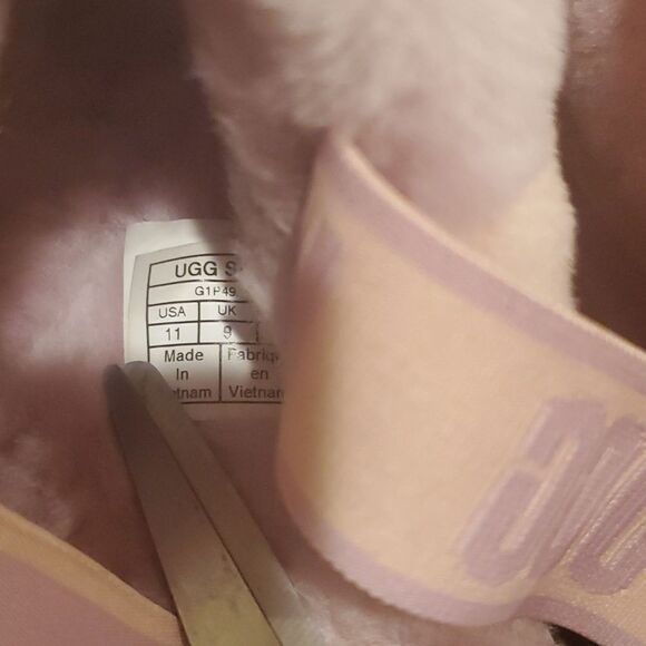 SOLD! UGG Disco Stripe Fluff Yeah Platform Slide Pink Dusk - Size 11 - Picture 8 of 13